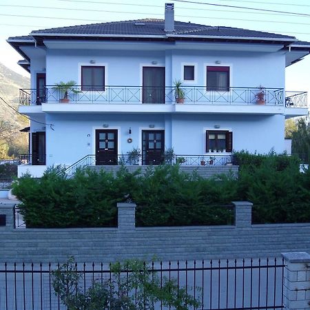 Garden Villa Ioánina Exterior foto